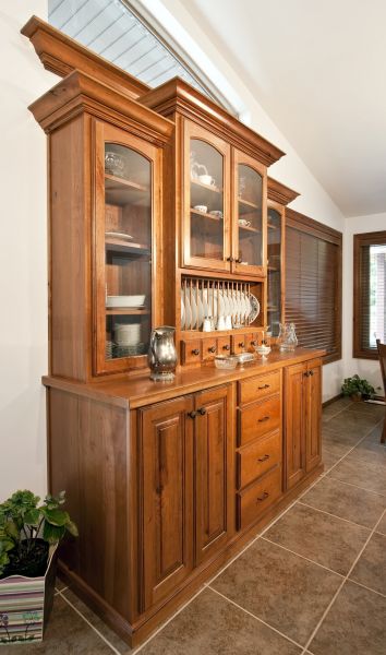 Hutch Assembly Service
